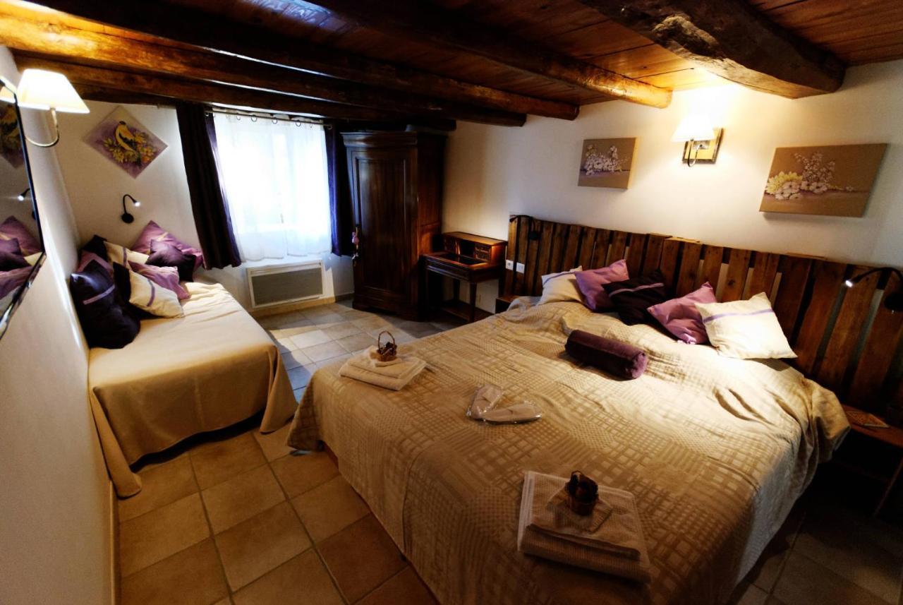 Au Dessus De Parady Gillonnay Zimmer foto